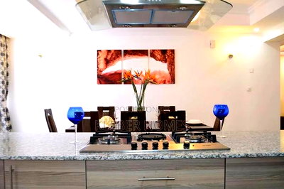 5bdrm Apartment in Lavington for Sale - Image 5