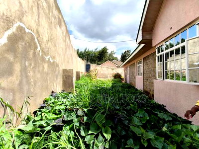 3bdrm Bungalow in Maragara Road, Ngong for sale - Image 12
