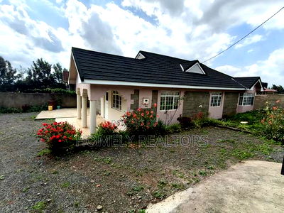 3bdrm Bungalow in Maragara Road, Ngong for sale - Image 1