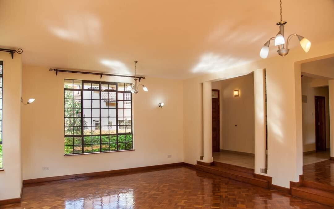 4-Ensuite Villa with Private Garden & Solar Backup - Lavington