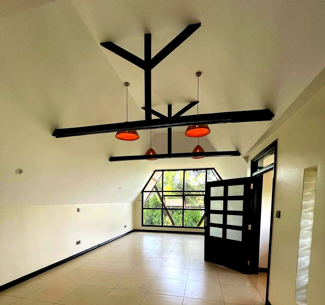 5-Ensuite Villa with Pool & Gym Access – Karen Langata