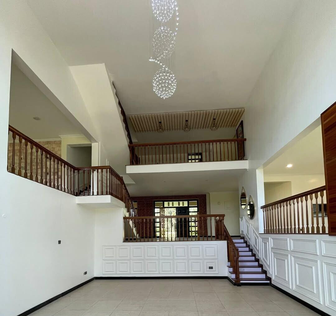 5-Ensuite Villa with Pool & Gym Access – Karen Langata