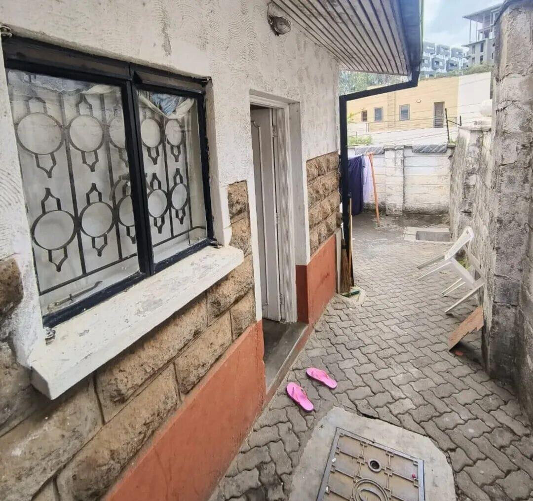 4BR Townhouse with Private Garden & DSQ - Kileleshwa