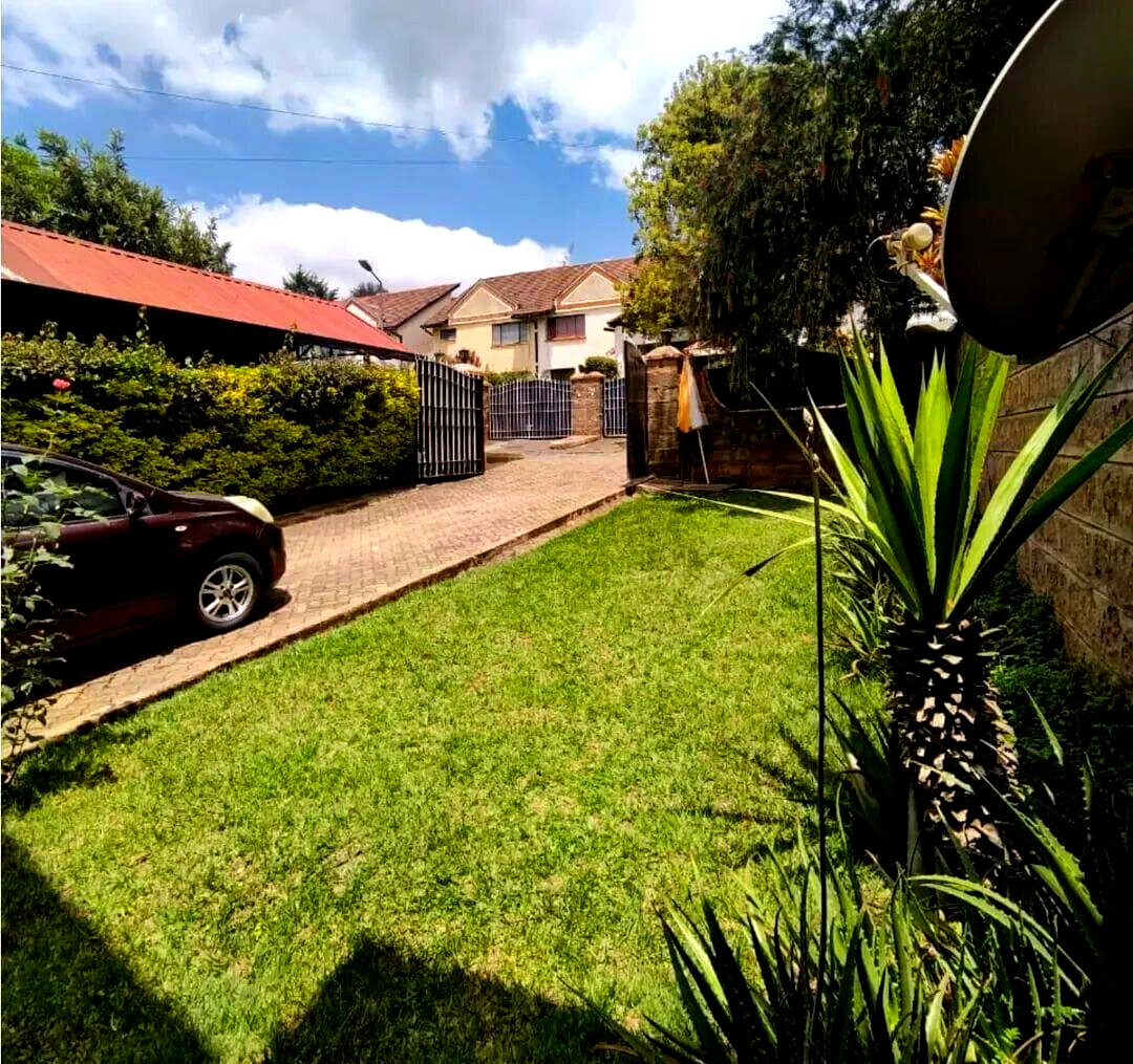 4BR Townhouse with Private Garden & DSQ - Kileleshwa