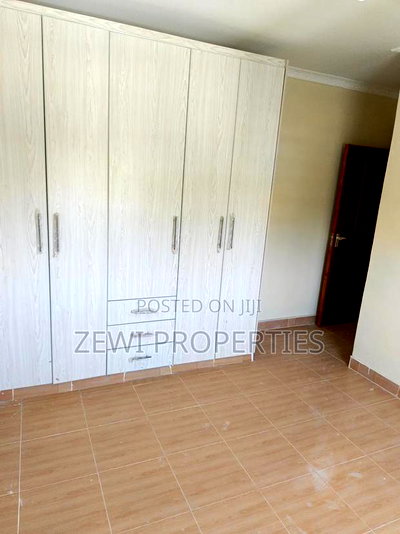 4bdrm Maisonette in Rongai for sale - Image 7