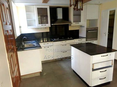 3bdrm Bungalow in Greenpark, DayStar Area for sale - Image 2