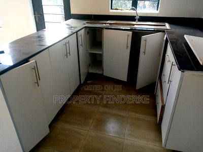 3bdrm Bungalow in Kitengela for rent - Image 12