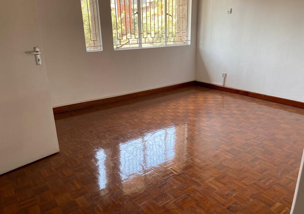 Renovated 4BR Maisonette with DSQ - Kileleshwa