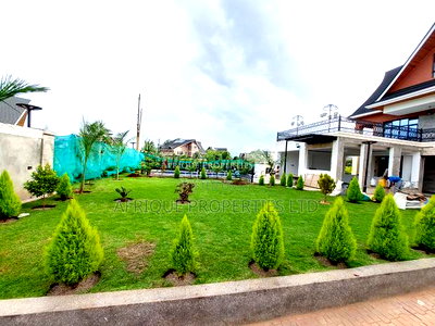6bdrm Mansion in Daykio Bustani, Kimbo for sale - Image 2