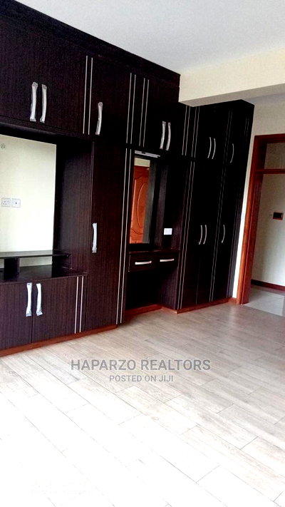 3bdrm Apartment in Parklands for rent - Image 16