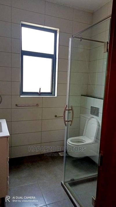 3bdrm Apartment in Parklands for rent - Image 8