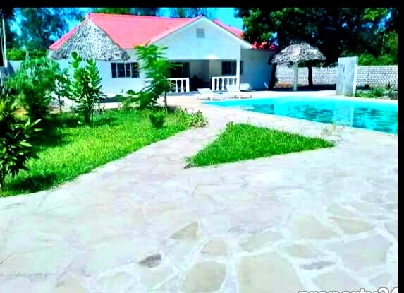 0.57 Acre 4BR Villa in Watamu