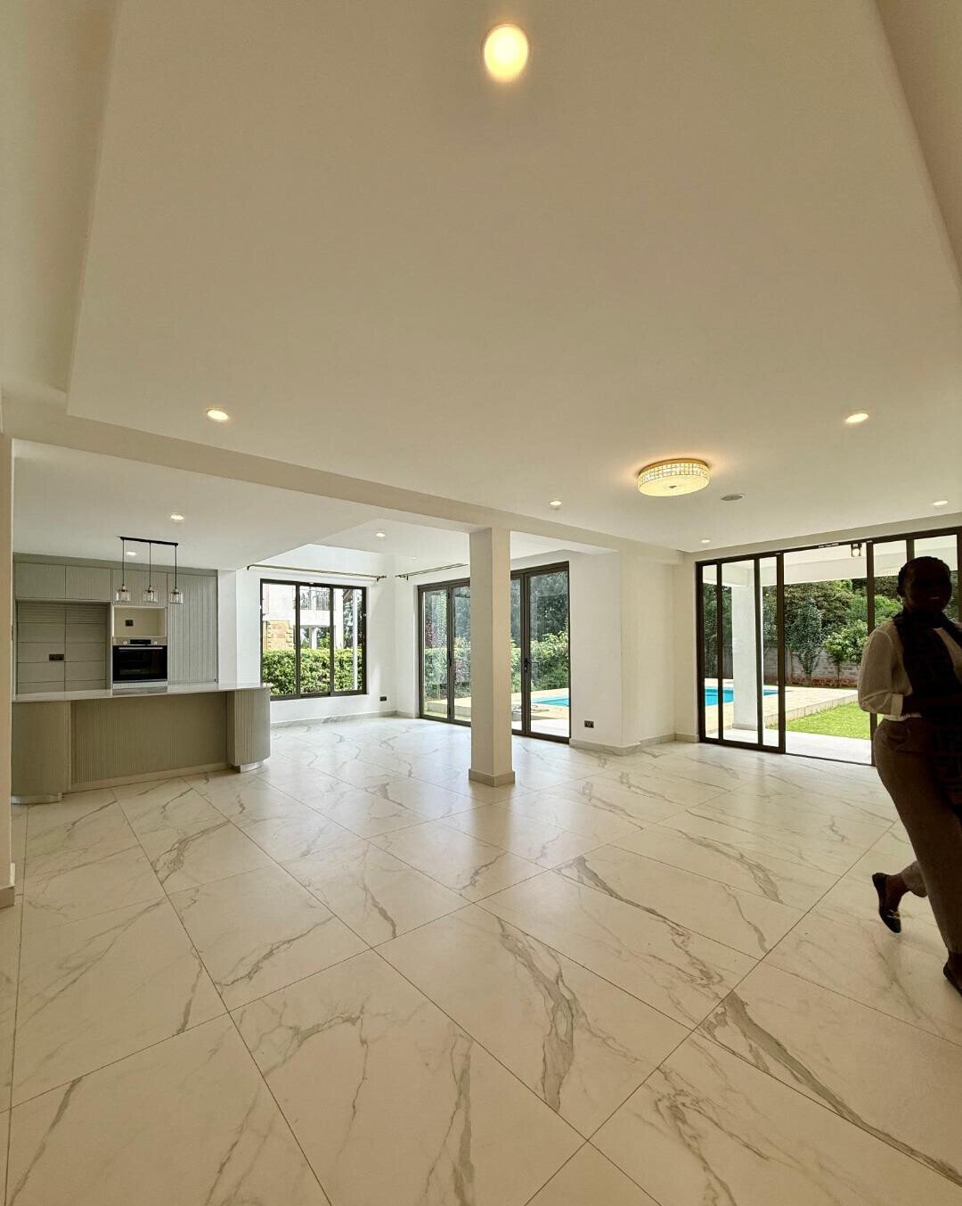Triple-Height Entrance Townhouse with Pool & DSQ – Karen