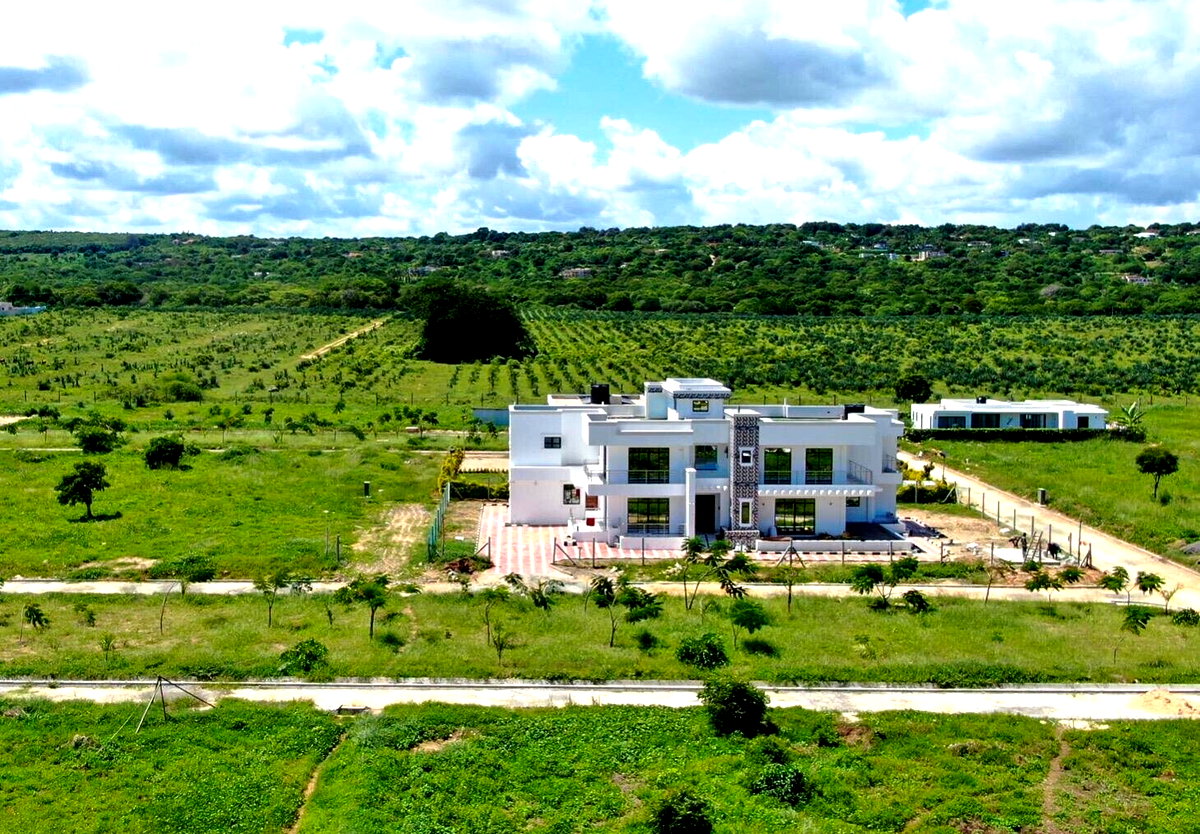 1-Acre Garden Plot for KSh 20M