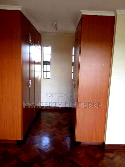 3bdrm Mansion in Kitengela for rent - Image 2