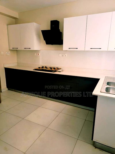 5bdrm Apartment in Parkland, Parklands/Highridge for rent - Image 4