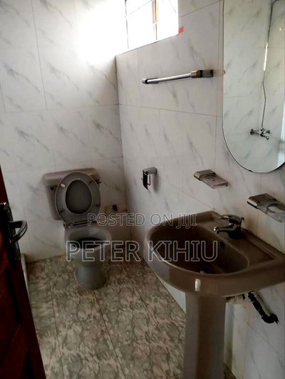 4bdrm Maisonette in Upperhill for Rent - Image 4