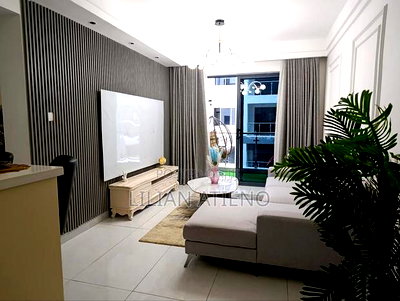 1bdrm Apartment in Gateway Mall Area for sale - Image 1