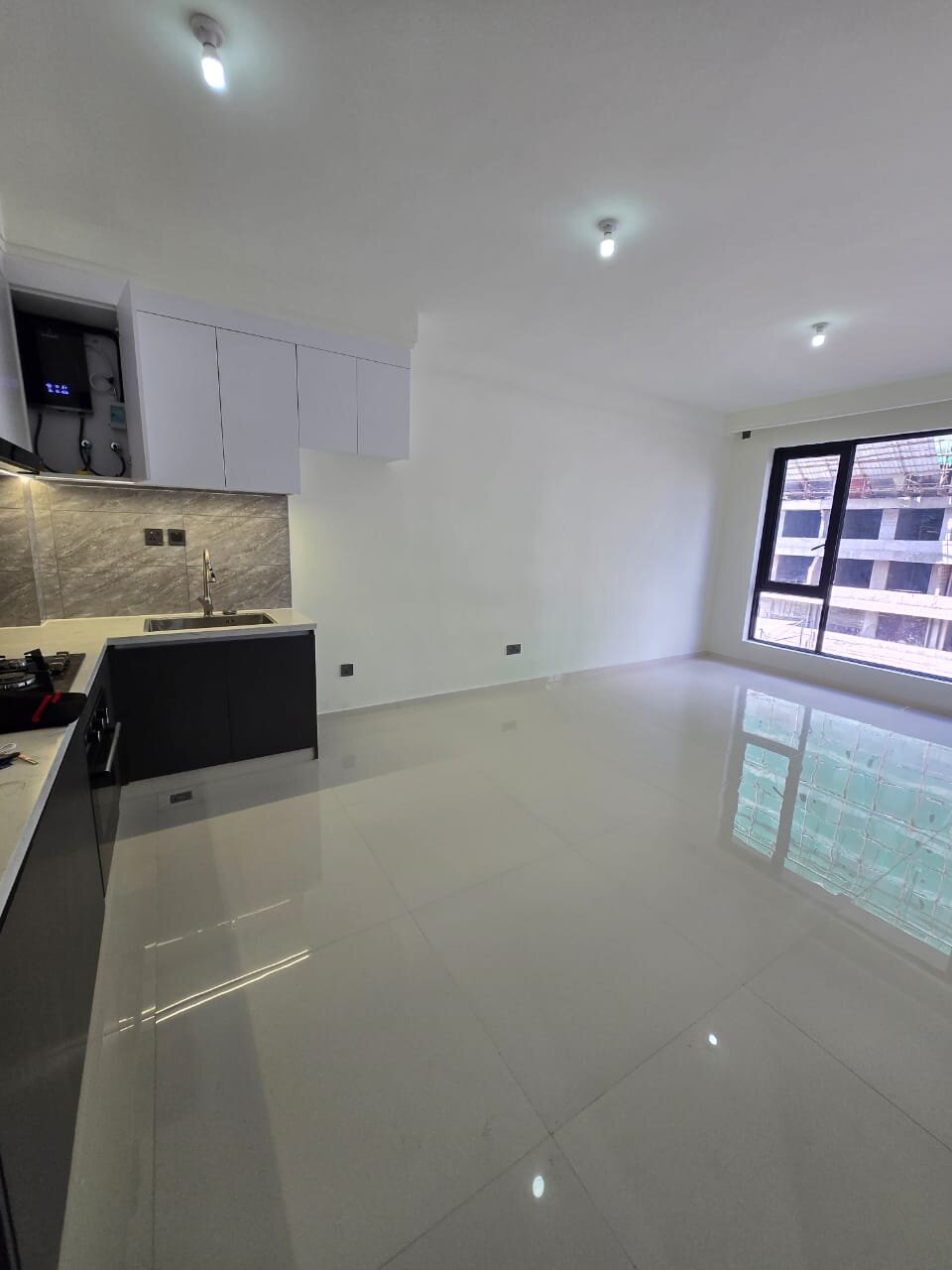 Modern One Bedroom Apartment 
