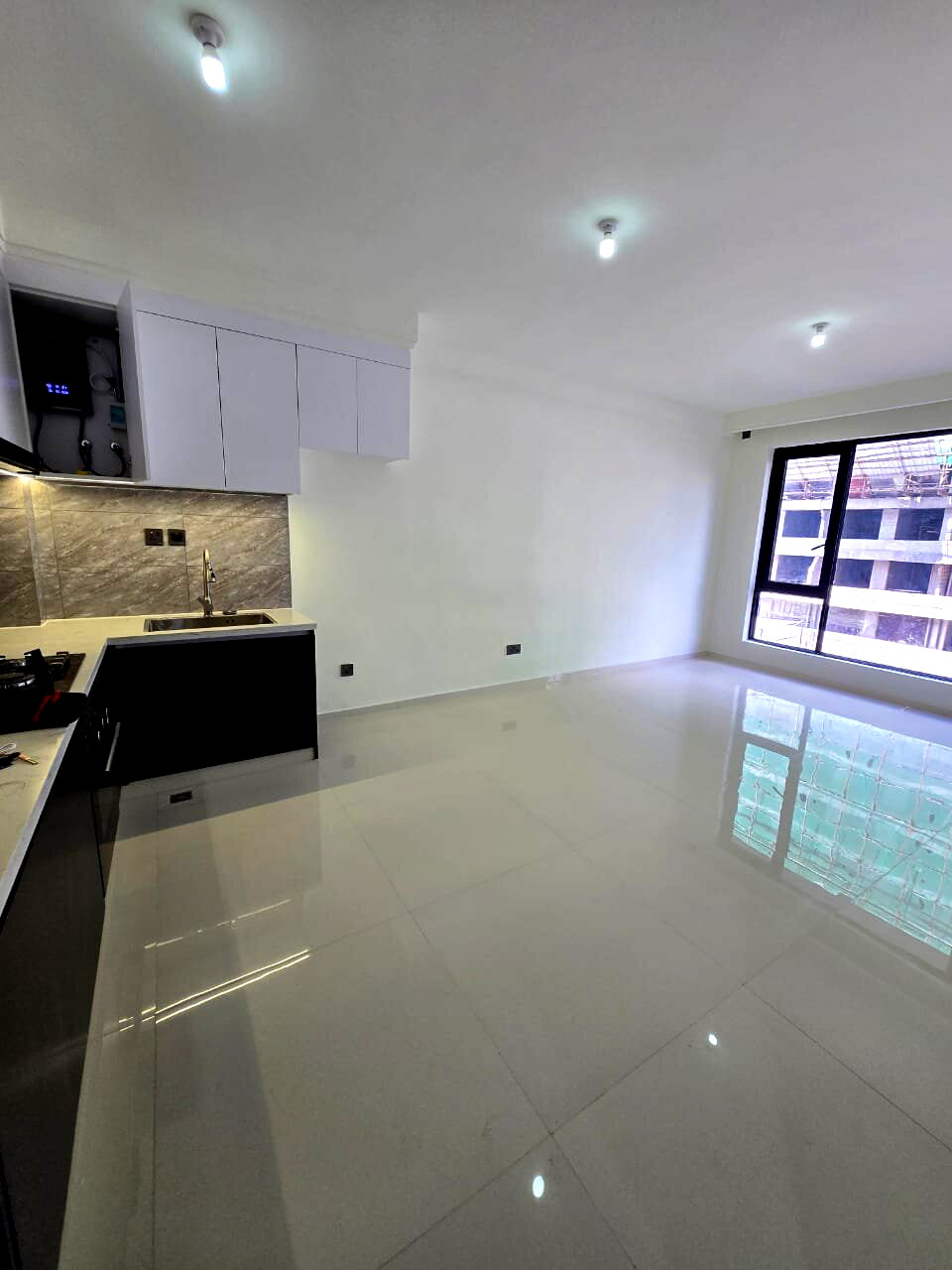 Modern One Bedroom Apartment 