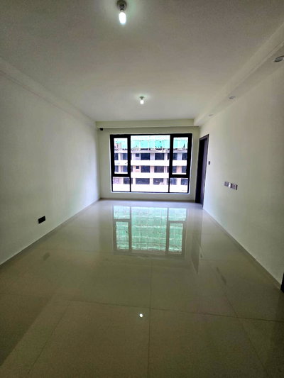 Modern One Bedroom Apartment  - Image 7