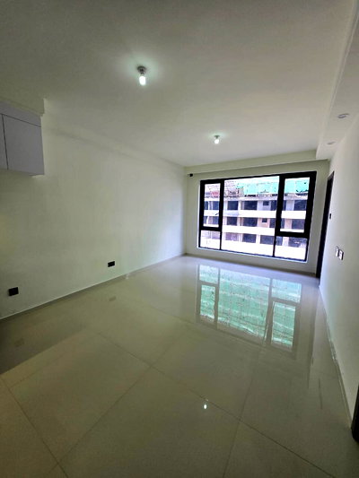 Modern One Bedroom Apartment  - Image 5