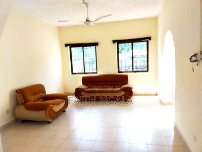 4bdrm Bungalow in Nyali for sale - Image 6