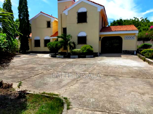 4bdrm Bungalow in Nyali for sale