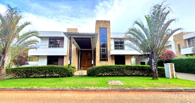 50x100 Plot 5BR Haven at KSh 700K