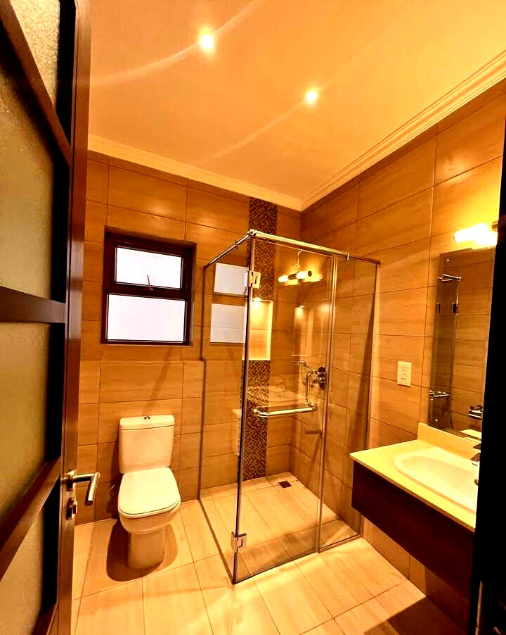 5-Ensuite Townhouse with DSQ in Small Gated Community - Lavington