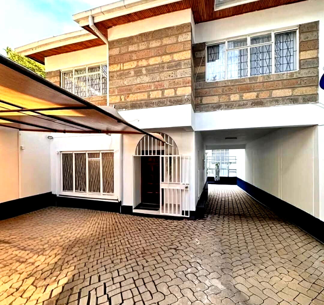 4BR Solar-Powered Townhouse in Secure Gated Community - Kileleshwa