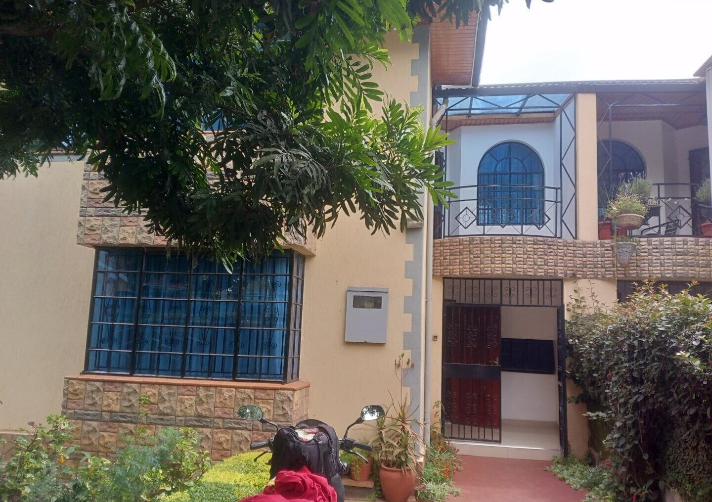4-Ensuite Townhouse with DSQ in Lavington - Ready to Move In
