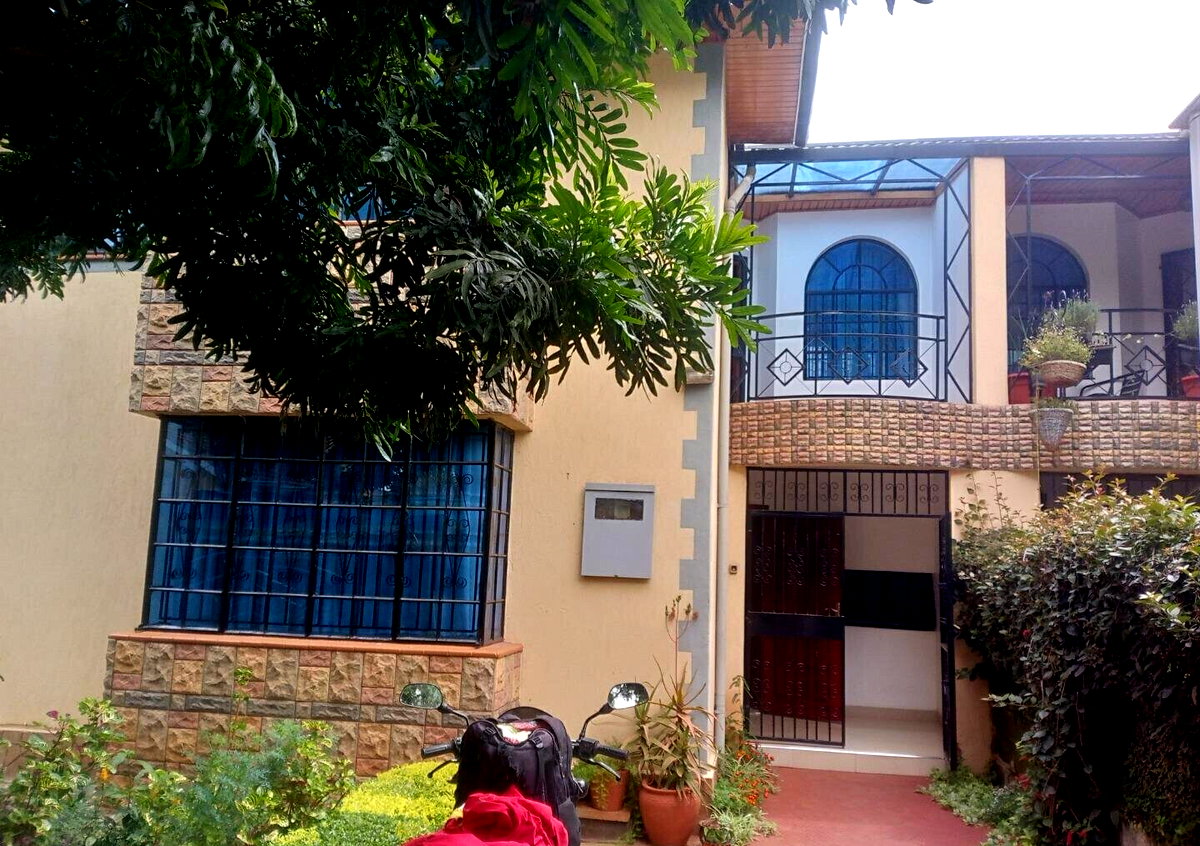 4-Ensuite Townhouse with DSQ in Lavington - Ready to Move In