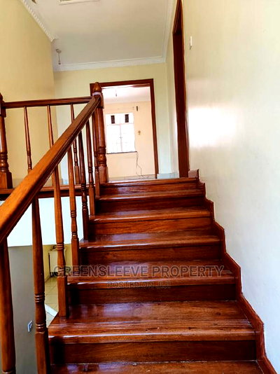 4bdrm Townhouse / Terrace in Bomas, Karen C for Rent - Image 11