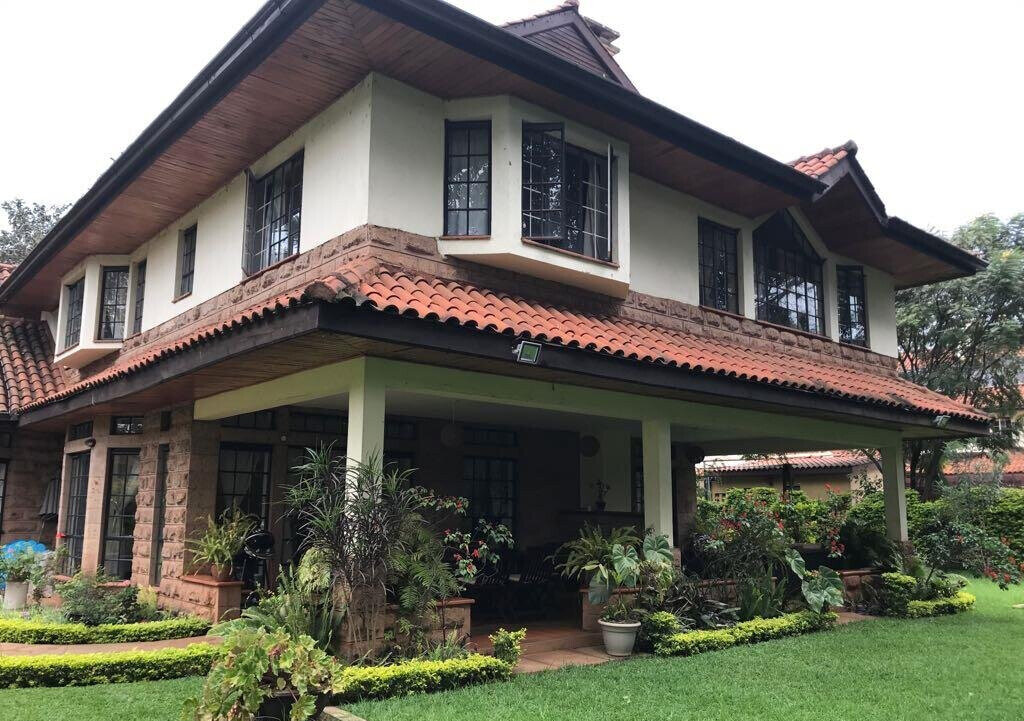 5BR All-Ensuite Townhouse with Pool & Clubhouse – Rosslyn, Nairobi