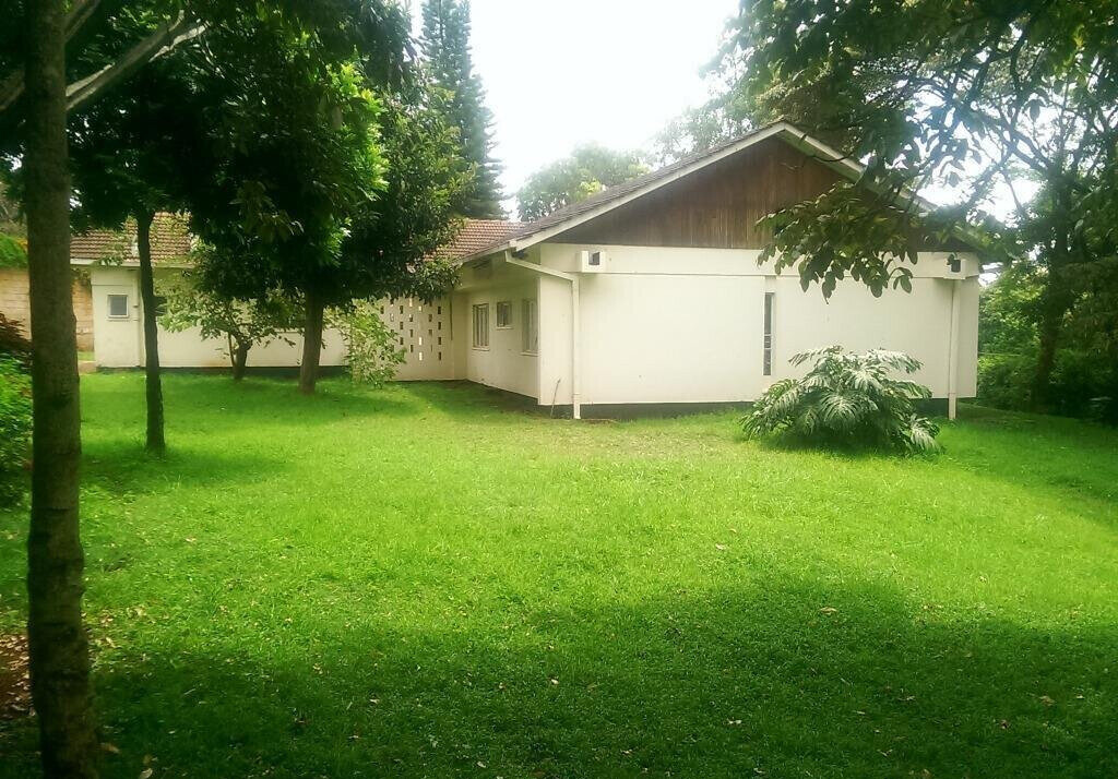1 Acre Lavington Plot with Garden