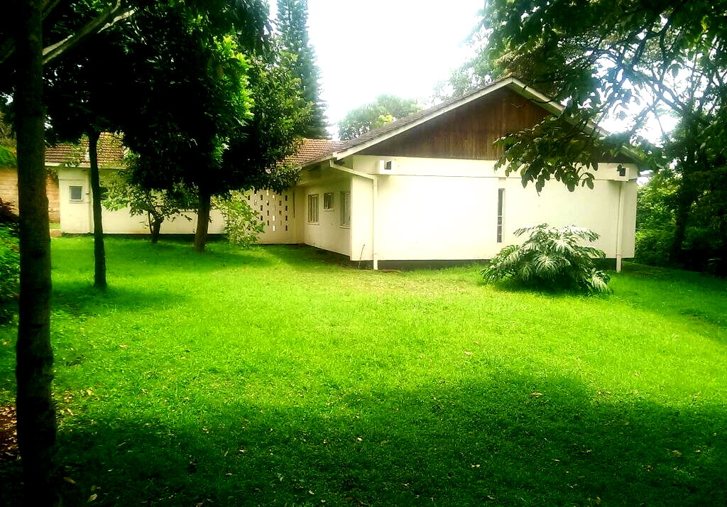 1 Acre Lavington Plot with Garden