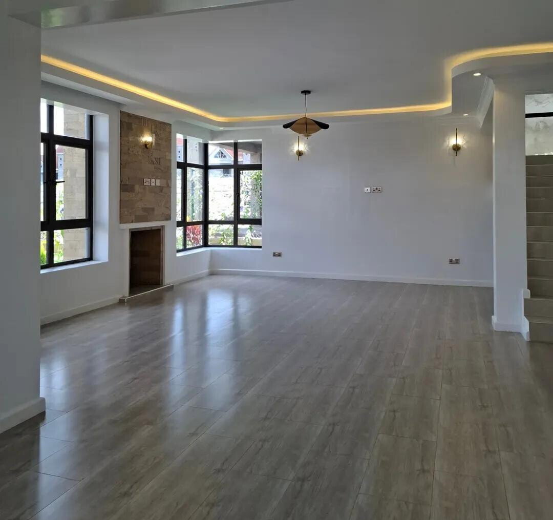 5BR All-Ensuite Townhouse with Pool & Gym - Kitengela Phase 1