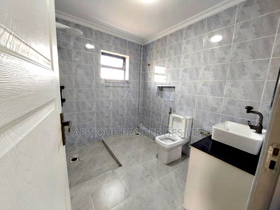 4bdrm Mansion in Ruiru for sale - Image 10