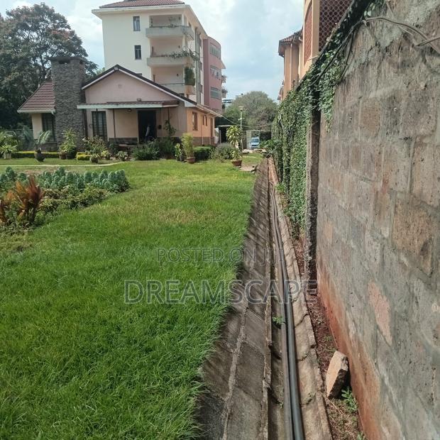 Kileleshwa 0.8 Plot for Sale 250m