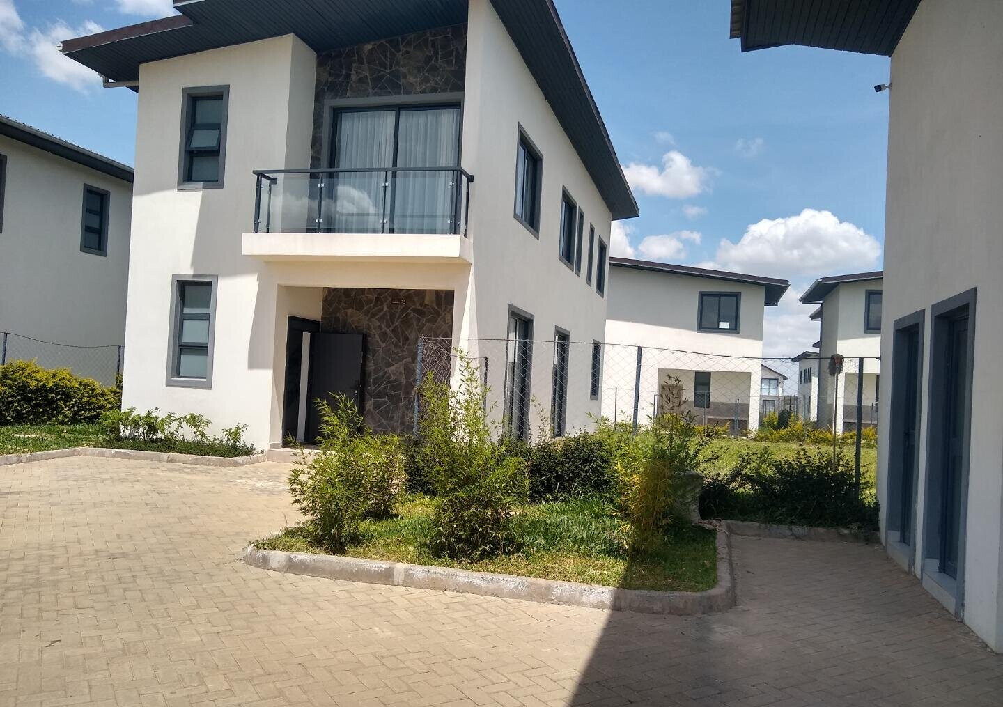 4BR Villa with Pool, Gym & Clubhouse - Ongata Rongai