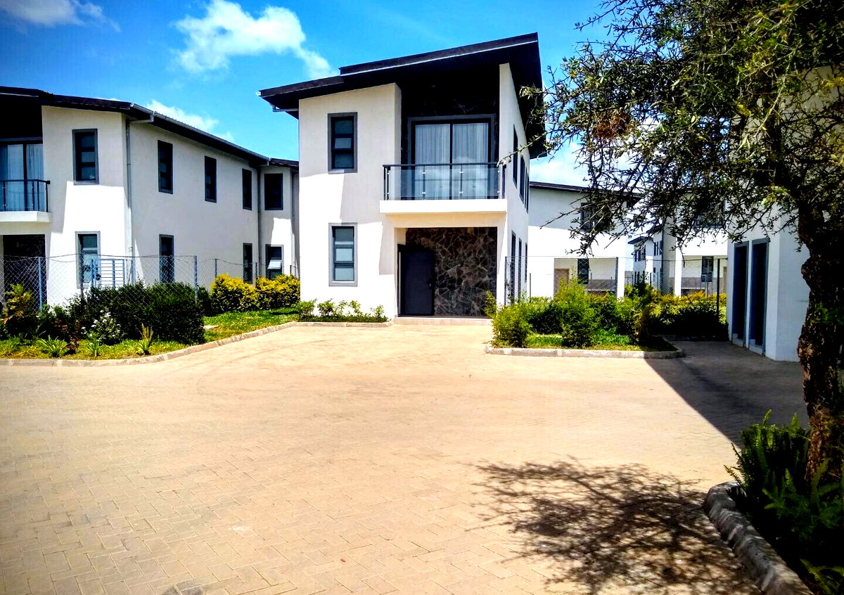 4BR Villa with Pool, Gym & Clubhouse - Ongata Rongai