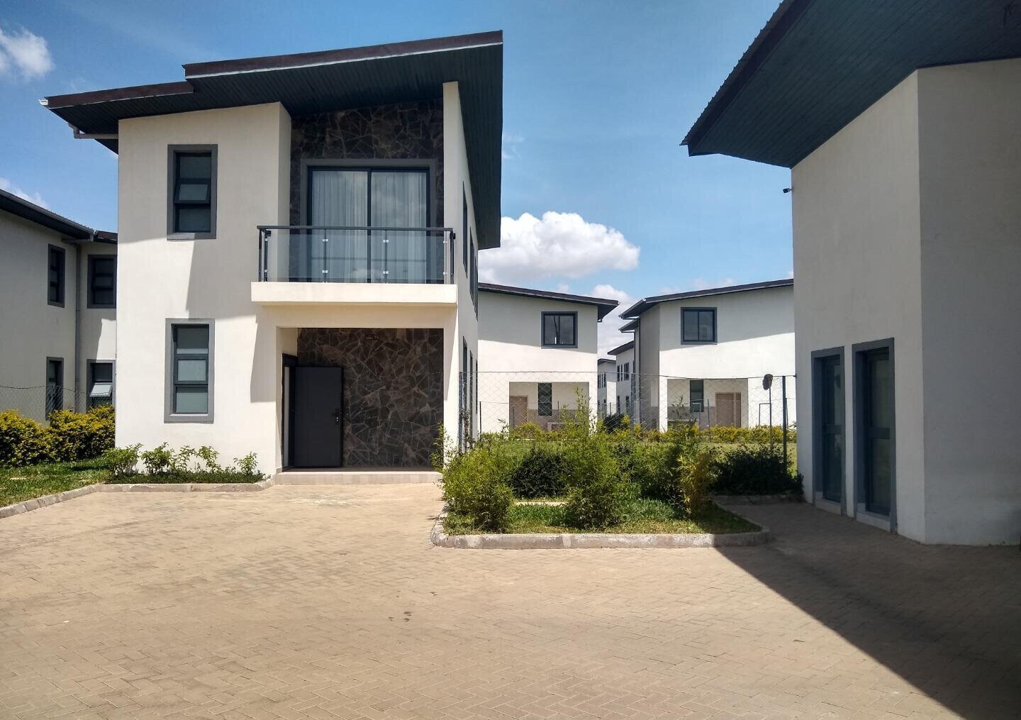 4BR Villa with Pool, Gym & Clubhouse - Ongata Rongai