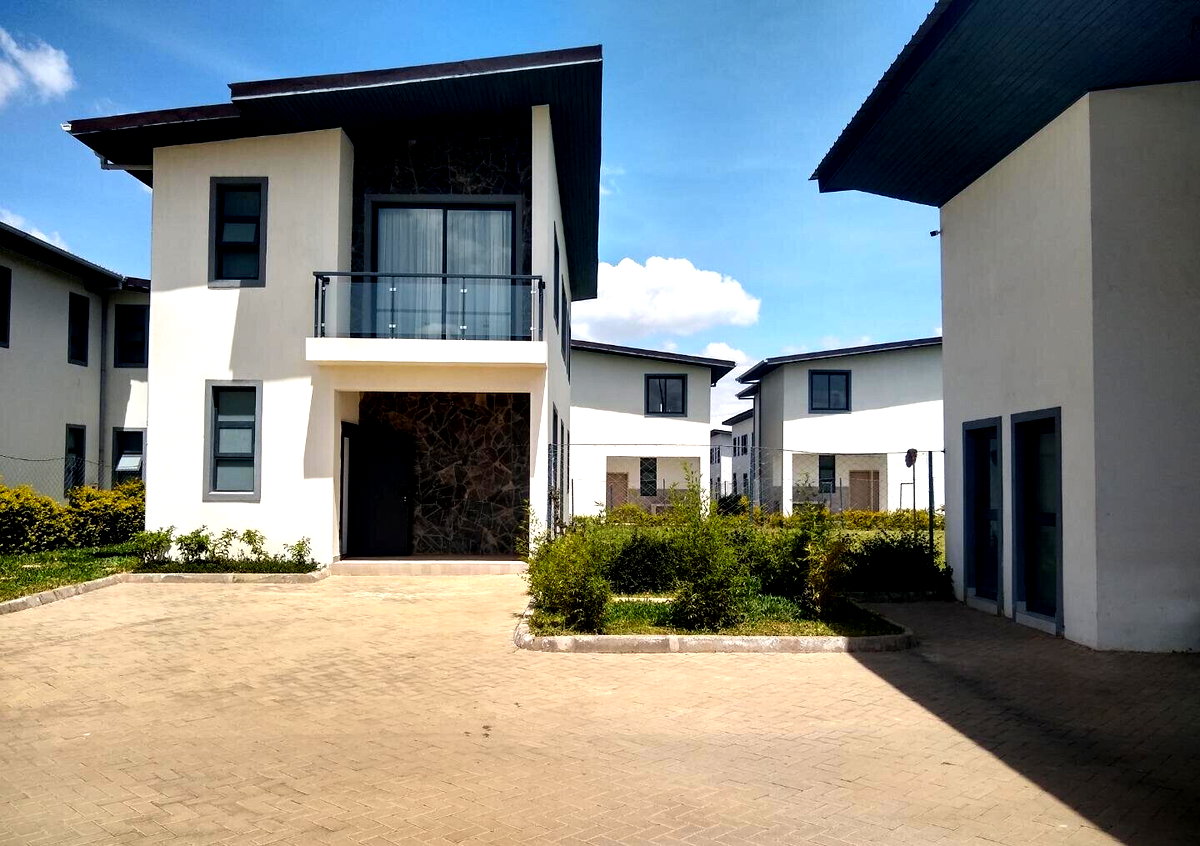 4BR Villa with Pool, Gym & Clubhouse - Ongata Rongai
