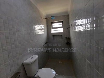3bdrm Bungalow in Mugutha, Ruiru for sale - Image 11