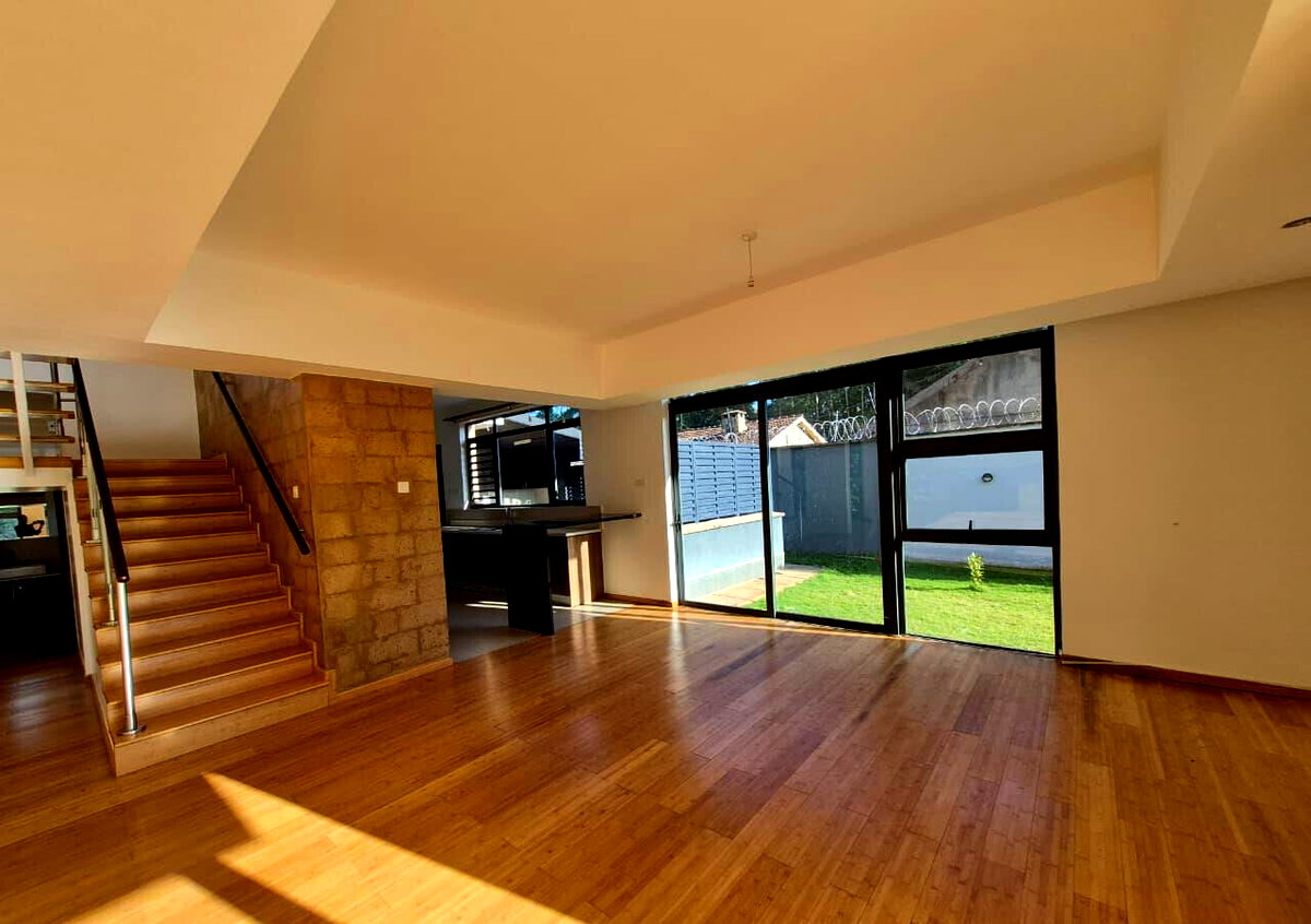 4BR Townhouse Near UN Gigiri – Private Garden & Gated