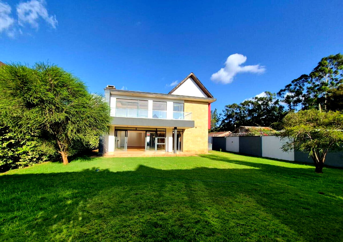 4BR Townhouse Near UN Gigiri – Private Garden & Gated