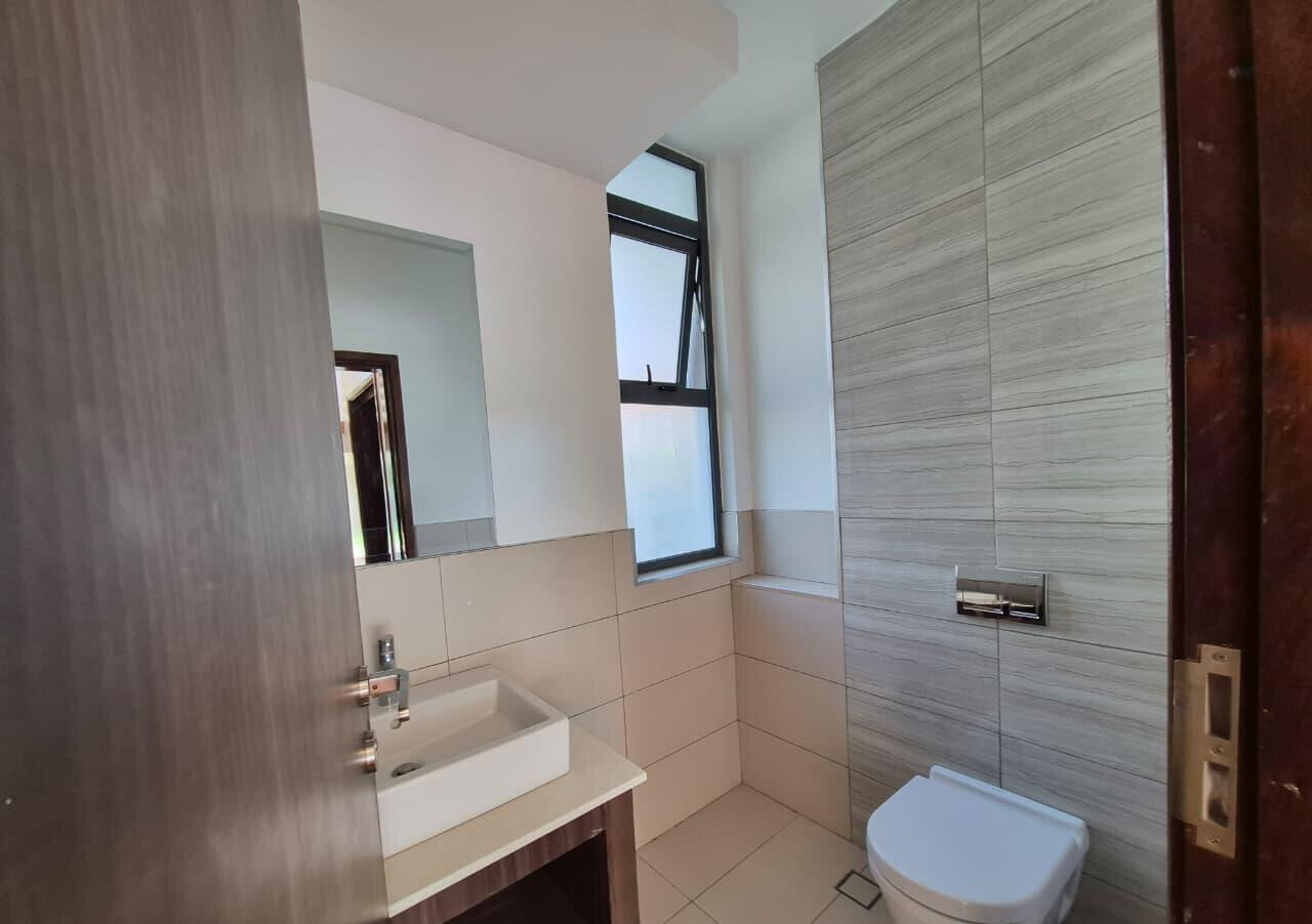 4BR Townhouse Near UN Gigiri – Private Garden & Gated
