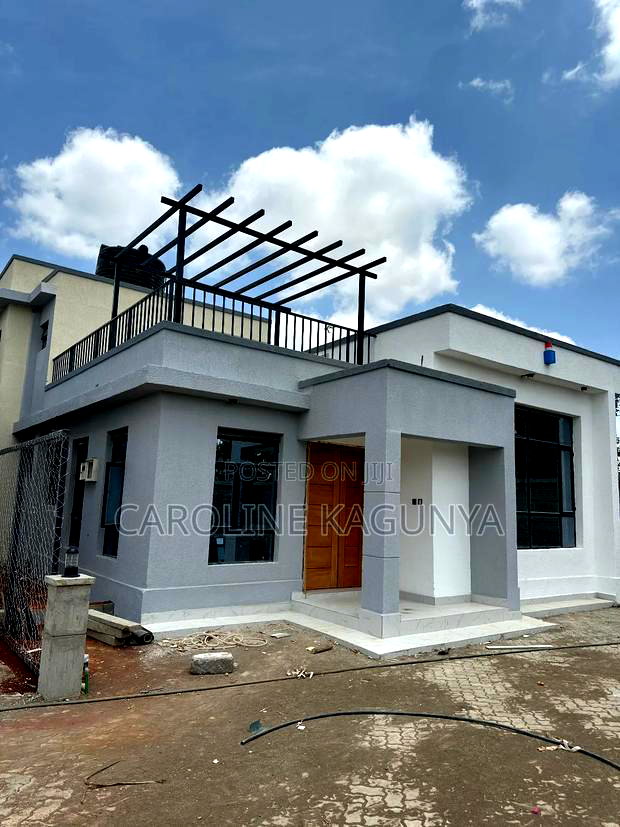 4bdrm Bungalow in Mugutha, Kimbo for sale