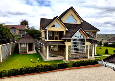 5BR All-Ensuite Maisonette with Solar & DSQ - Kitengela Yukos